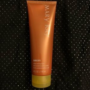 NWOT Mary Kay Subtle Tanning Lotion